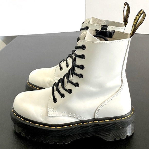 Dr. Martens Jadon Platform Lace Up Combat Boots White Leather Chunky Feminine - Picture 8 of 15